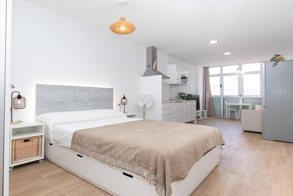 “Alma Beach” Apartamento Лас-Пальмас-де-Гран-Канария Экстерьер фото